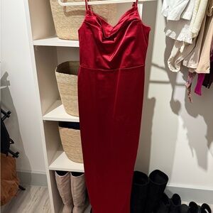Elegant Red Evening Dress
